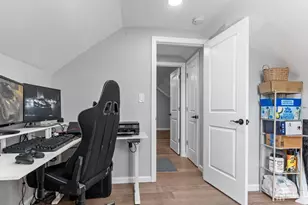 47 Hillcrest Ave, Edison, NJ 08817 - Photo 51