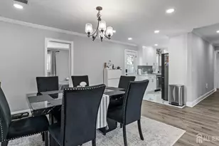 47 Hillcrest Ave, Edison, NJ 08817 - Photo 15