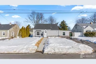 47 Hillcrest Avenue, Edison, NJ 08817 - Photo 1