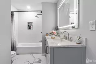 47 Hillcrest Ave, Edison, NJ 08817 - Photo 31