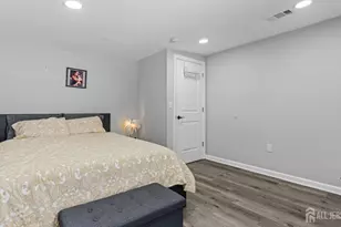 47 Hillcrest Ave, Edison, NJ 08817 - Photo 41