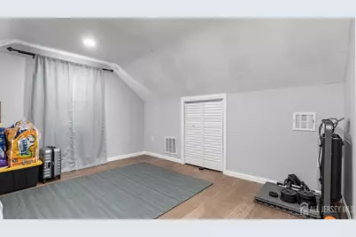 47 Hillcrest Avenue, Edison, NJ 08817 - Photo 45