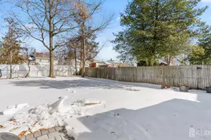 47 Hillcrest Ave, Edison, NJ 08817 - Photo 7