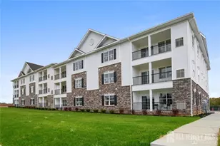 425 Tavern Rd, Monroe Township, NJ 08831 - Photo 1