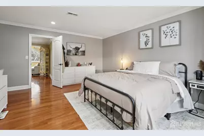 26 Linda Avenue, Colonia, NJ 07067 - Photo 25