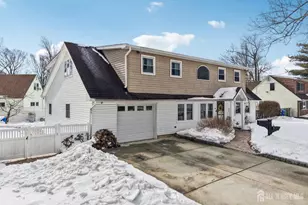 26 Linda Ave, Colonia, NJ 07067 - Photo 35