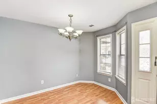 902 Harbor Club Dr, Sayreville, NJ 08859 - Photo 5