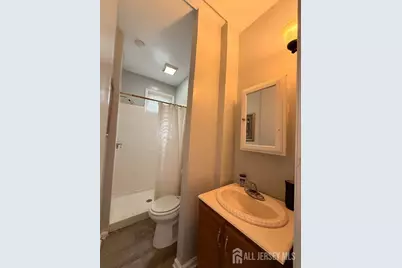 53 Hassart Street, New Brunswick, NJ 08901 - Photo 7