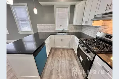 15 Doughty Street #C, Raritan, NJ 08869 - Photo 9