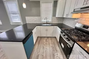 15 Doughty St, Raritan, NJ 08869 - Photo 9