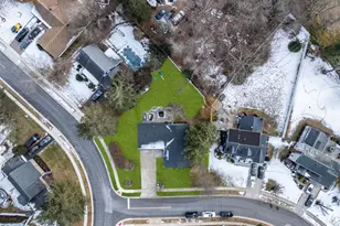 3 Noble Pl, Aberdeen Township, NJ 07747 - Photo 33