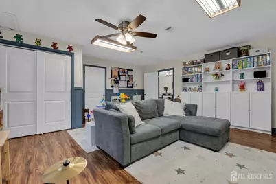 3 Noble Place, Aberdeen Township, NJ 07747 - Photo 15