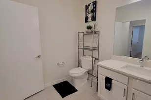 231 Lorhan Dr, Piscataway Township, NJ 08854 - Photo 7