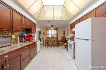 167-C Laurel Plaza, Monroe Township, NJ 08831 - Photo 5