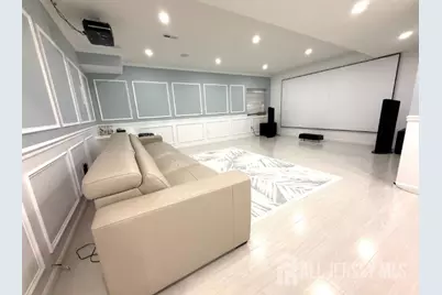 21 Wisteria Court, Monroe Township, NJ 08831 - Photo 17