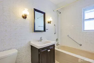 27 Stiles Rd, Edison, NJ 08817 - Photo 13