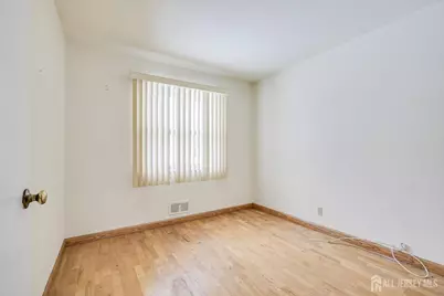 27 Stiles Road, Edison, NJ 08817 - Photo 17