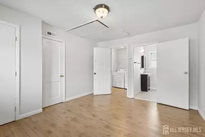 811 Mountain Avenue, Bound Brook, NJ 08805 - Photo 11