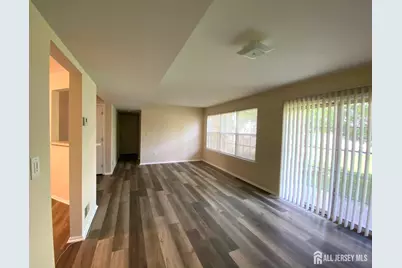 420 Plymouth Road, North Brunswick Township, NJ 08902 - Photo 3