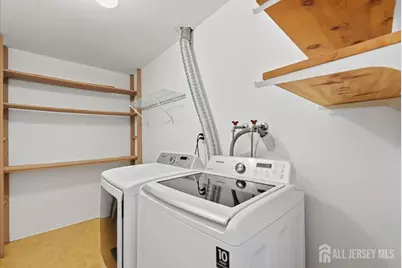 1124 Staghorn Drive, North Brunswick Township, NJ 08902 - Photo 23