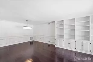 1124 Staghorn Dr, North Brunswick Township, NJ 08902 - Photo 5