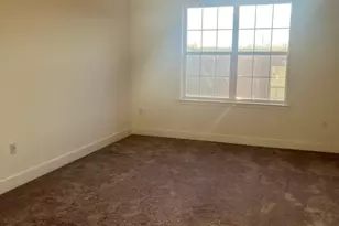 30308 Radford Ct, Monroe Township, NJ 08831 - Photo 9