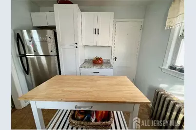 148 Bucknell Avenue, Woodbridge Township, NJ 07095 - Photo 9