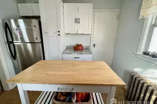 148 Bucknell Ave, Woodbridge Township, NJ 07095 - Photo 9