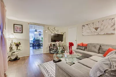 128 Broadway S, South Amboy, NJ 08879 - Photo 9