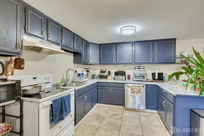 128 Broadway S, South Amboy, NJ 08879 - Photo 15