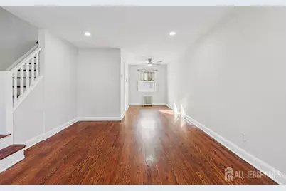 555 Main Street, Metuchen, NJ 08840 - Photo 3