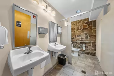 3 Mapleton Road #3-1, Plainsboro Township, NJ 08540 - Photo 41