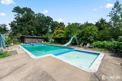 296 Riva Avenue, East Brunswick Township, NJ 08850 - Photo 19