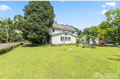 296 Riva Avenue, East Brunswick Township, NJ 08850 - Photo 5