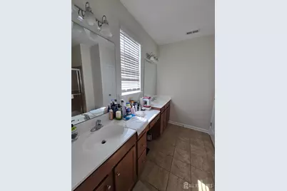 10 Bond Street, North Brunswick Township, NJ 08902 - Photo 15