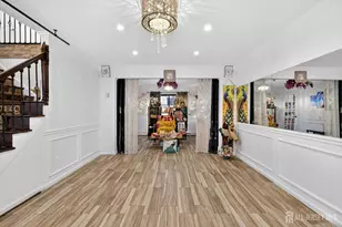 112 W Willow Street W, Colonia, NJ 07067 - Photo 5