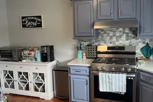 114 Wildflower Ln, Hillsborough Township, NJ 08844 - Photo 3