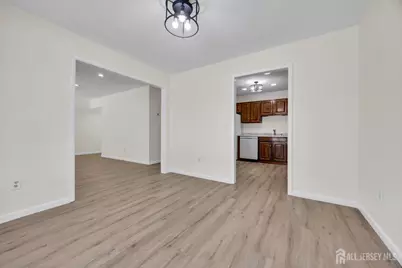 113 Heather Court #113, Edison, NJ 08820 - Photo 9