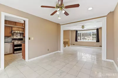 6 Cherry Street, Edison, NJ 08817 - Photo 11