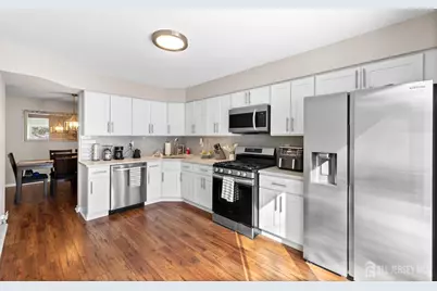 48 Sapphire Lane, Franklin Township, NJ 08823 - Photo 3