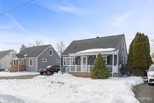 429 1st St, Middlesex, NJ 08846 - Photo 3