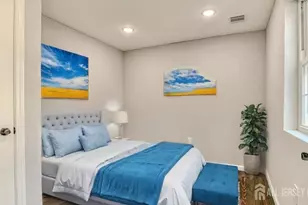 685 N Edgewood Pl, North Brunswick Township, NJ 08902 - Photo 7