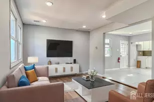 685 N Edgewood Pl, North Brunswick Township, NJ 08902 - Photo 9