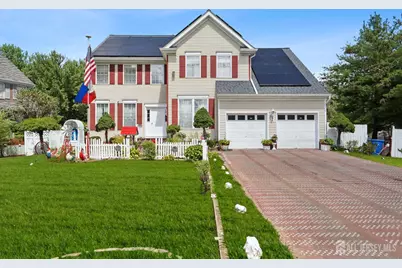 2 Golfview Court, Monroe Township, NJ 08831 - Photo 1