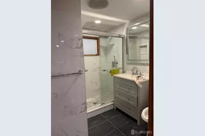 25 Penn Street, Fords, NJ 08863 - Photo 15