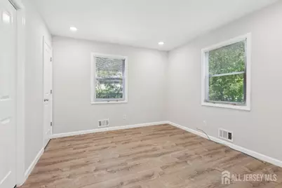 5 E Waverly Drive, Edison, NJ 08817 - Photo 15