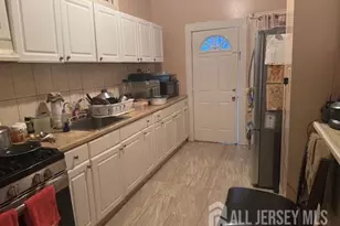 130 Catalpa Ave, Perth Amboy, NJ 08861 - Photo 13