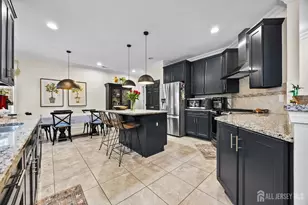 21 Dahlia Ct, Piscataway Township, NJ 08854 - Photo 17