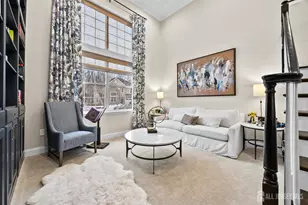 21 Dahlia Ct, Piscataway Township, NJ 08854 - Photo 9