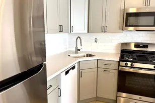 202 Pennsylvania Way, North Brunswick Township, NJ 08902 - Photo 9